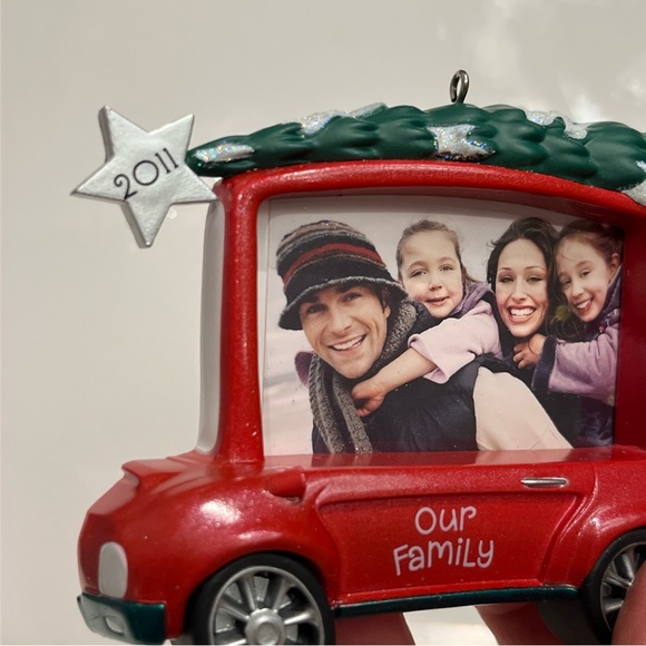 HALLMARK Keepsake Ornament 2011 Our Family Photo Holder Tree On Red Car Lot Of 2 - Picture 6 of 14